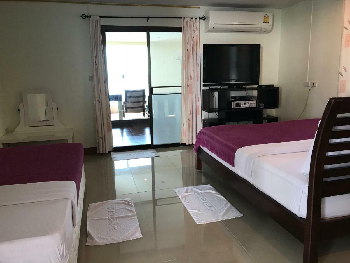 Samchai Hotel Si Racha Exteriör bild